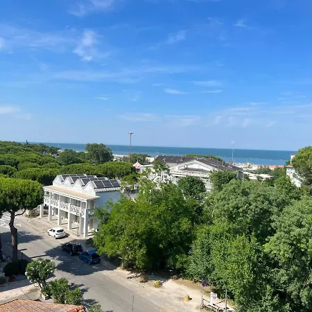 X 酒店 蓬他码头