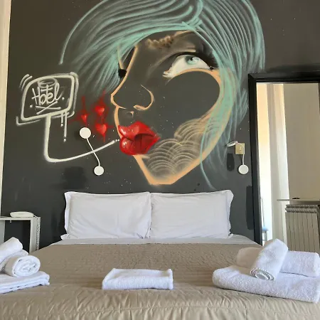 X プンタ・マリーナ